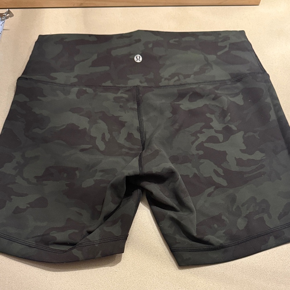 lululemon athletica Like New lululemon Align™ High-Rise Short 6"